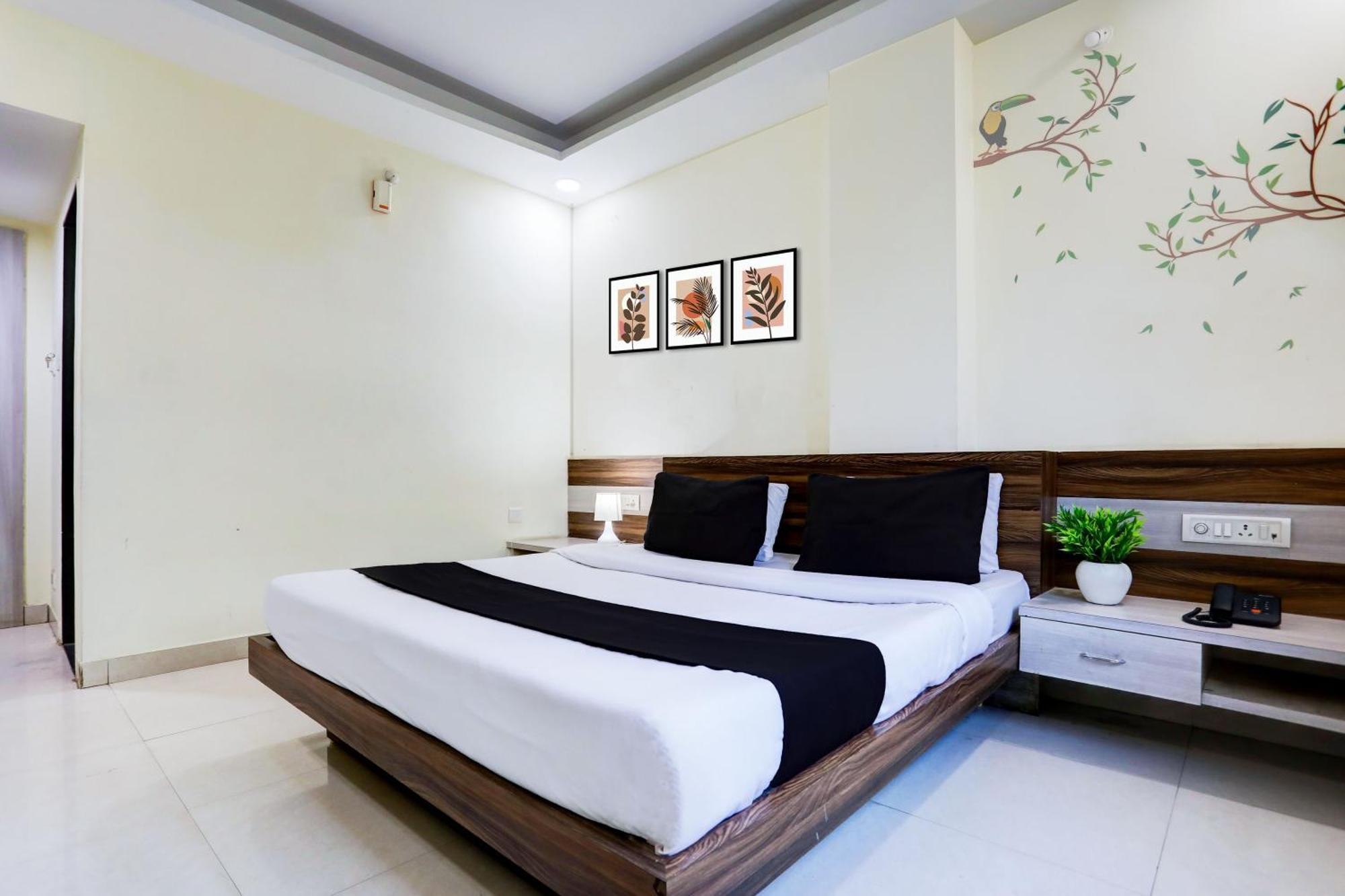 Super Townhouse Hoshangabad Road Near Aashima Mall Samarda Kaliāsot Extérieur photo